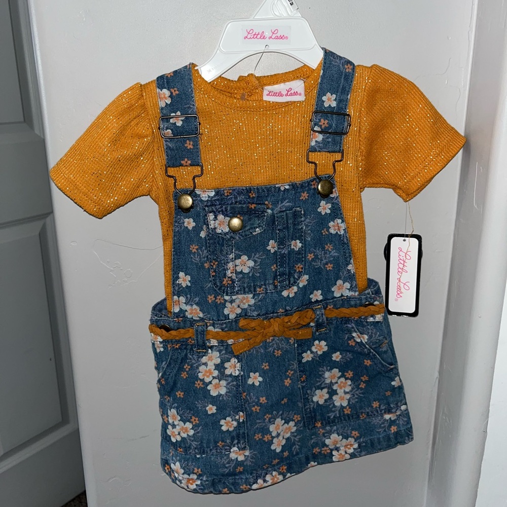 Two piece set for baby